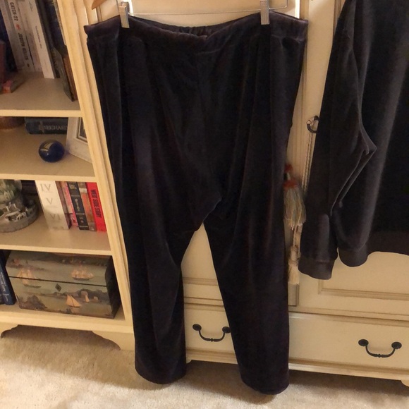 Ralph Lauren Velour Tracksuit - Picture 10 of 13